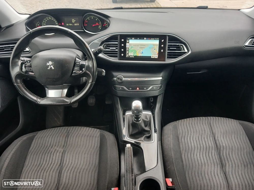 Peugeot 308 SW BlueHDi 120 Stop & Start Style - 11