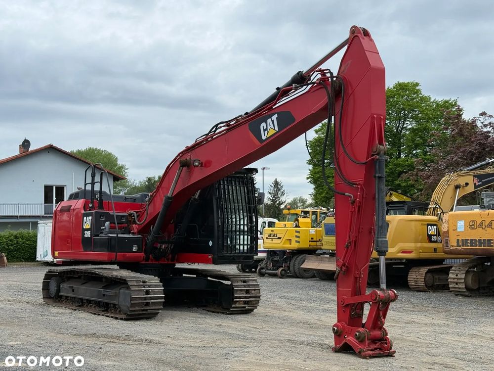Caterpillar 320E - 2
