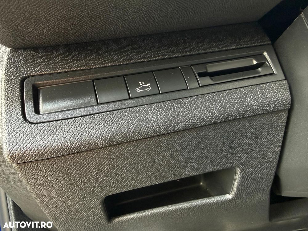 Peugeot 3008 - 28