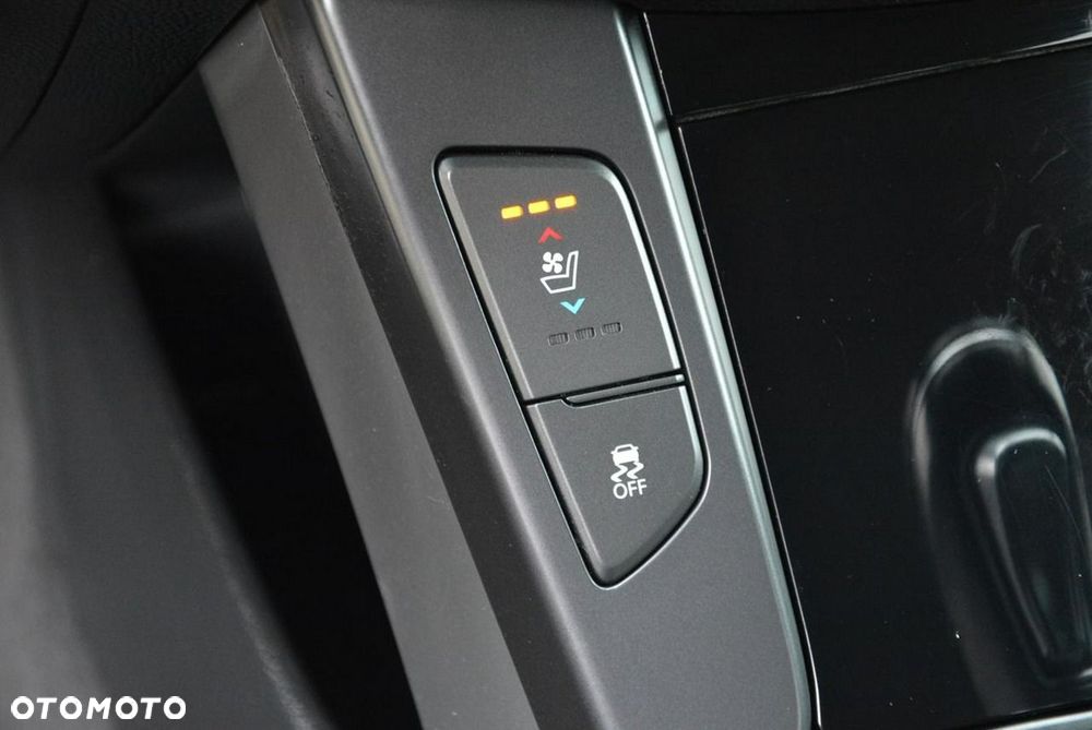 Hyundai i40 2.0 Automatik Premium - 26