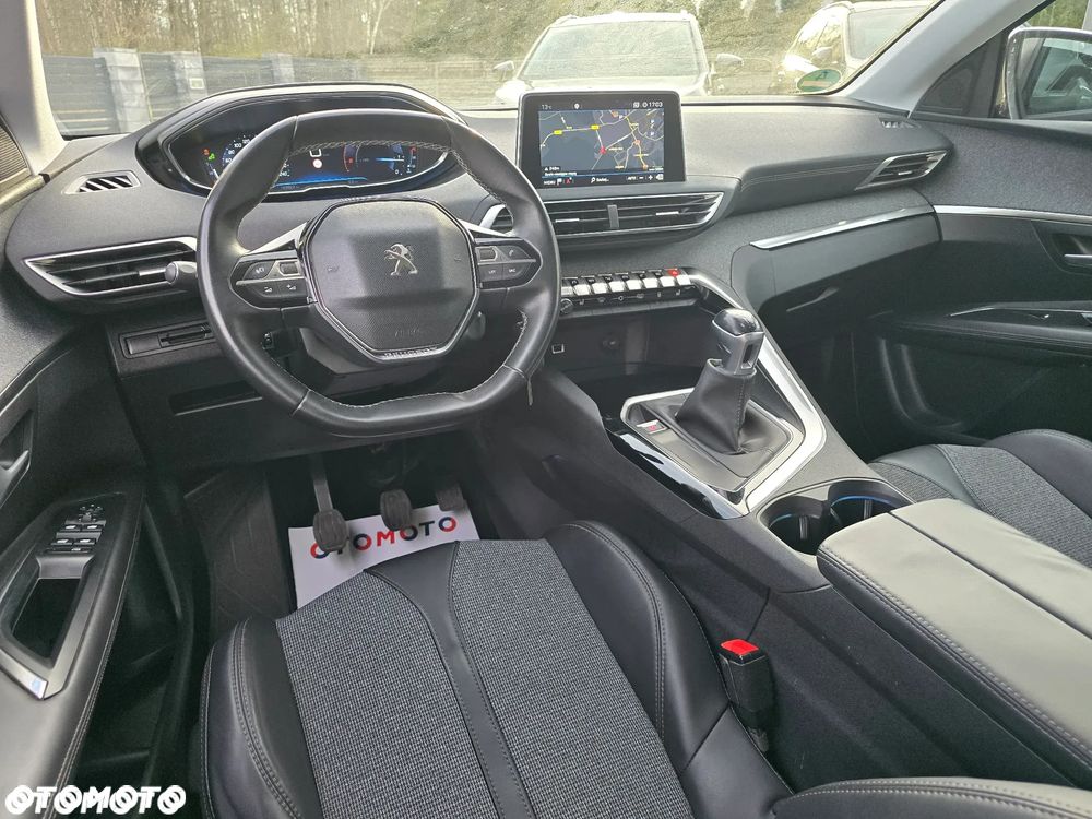Peugeot 3008 2.0 BlueHDi Allure - 24