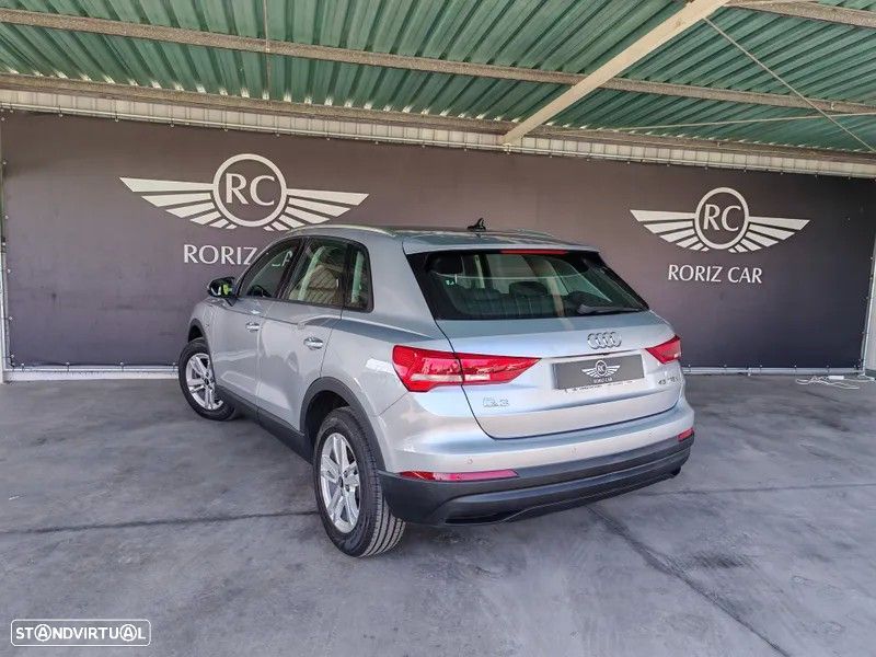 Audi Q3 45 TFSIe S tronic — fotografia 6