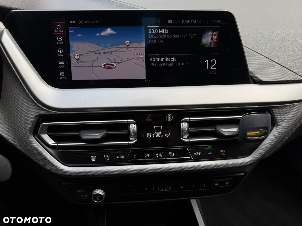 BMW Seria 2 218i - 19