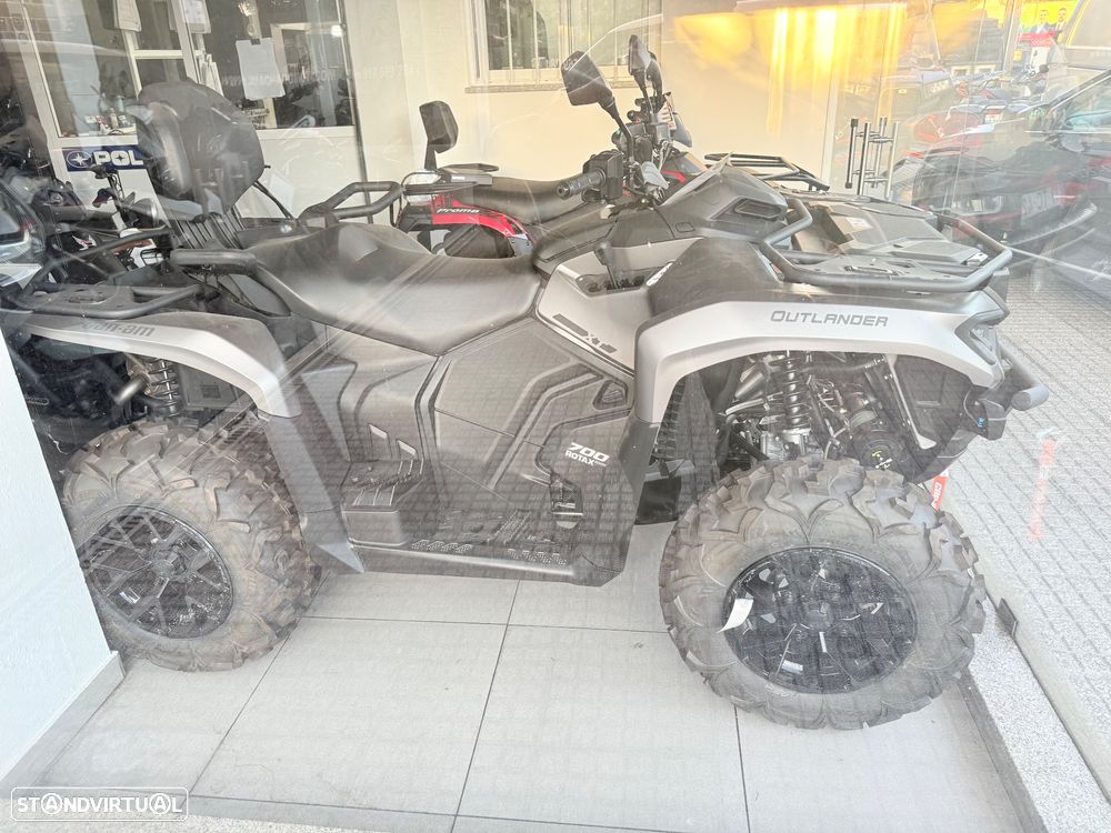 Can-Am Outlander 700 MAX-XT - 7