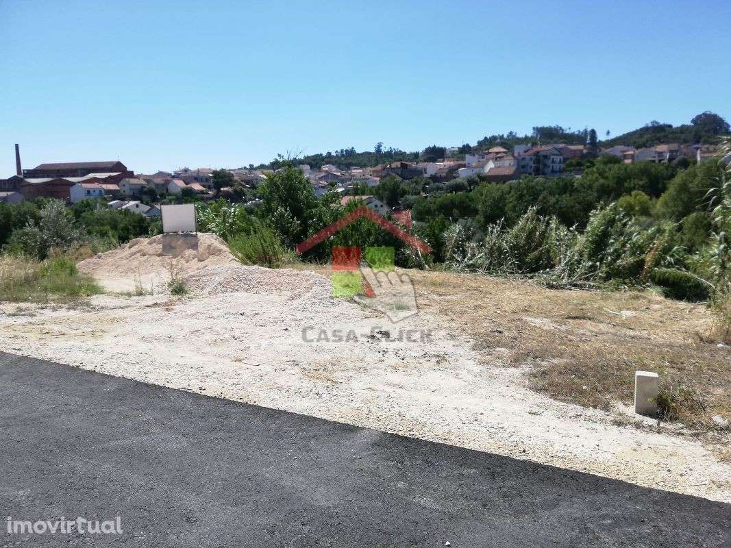 Terreno T3 Venda em Amiais de Baixo,Santarém - Grande imagem: 3/11