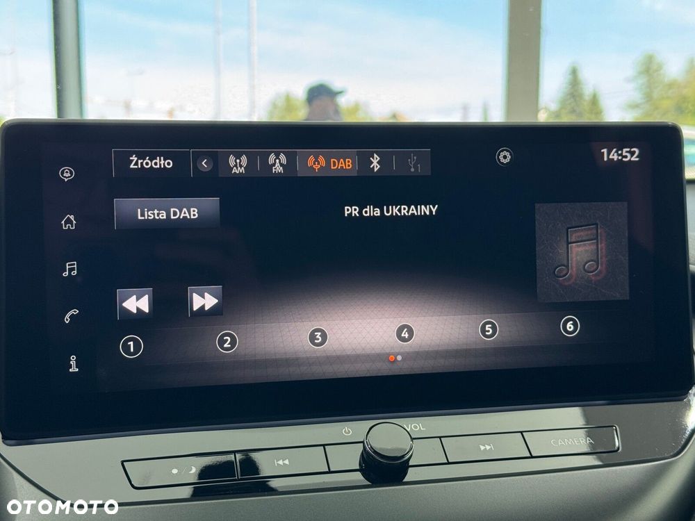 Nissan Juke 1.0 DIG-T Acenta DCT - 26