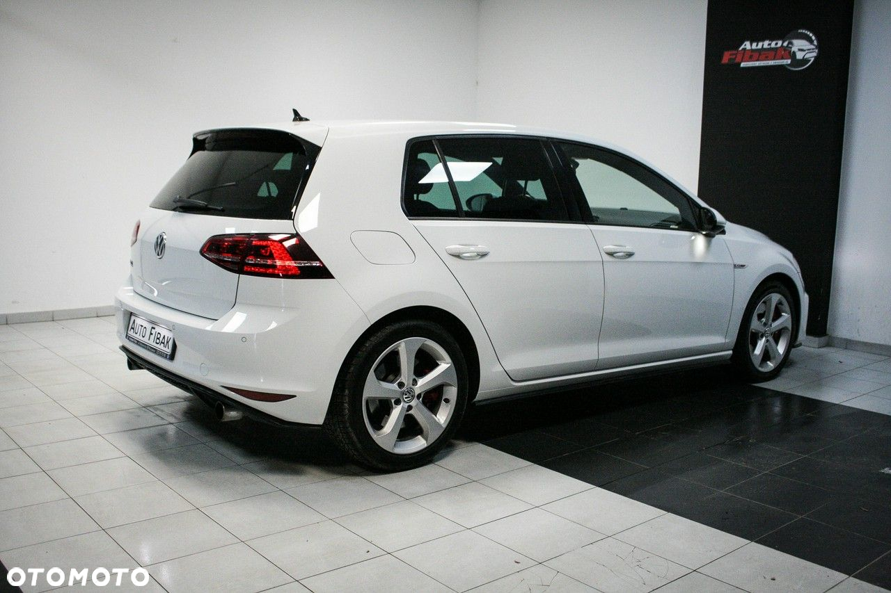 Volkswagen Golf VII 2.0 TSI BMT GTI Performance DSG - 11