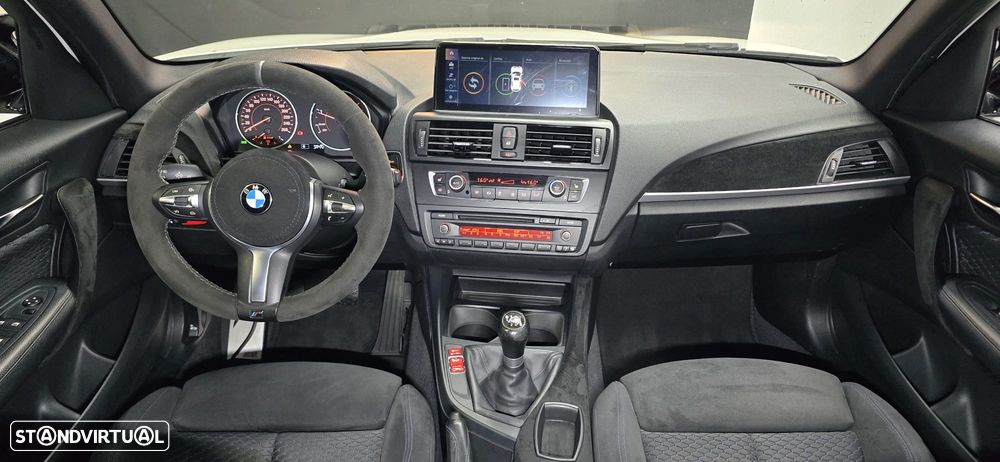 BMW 118 d Pack M - 43