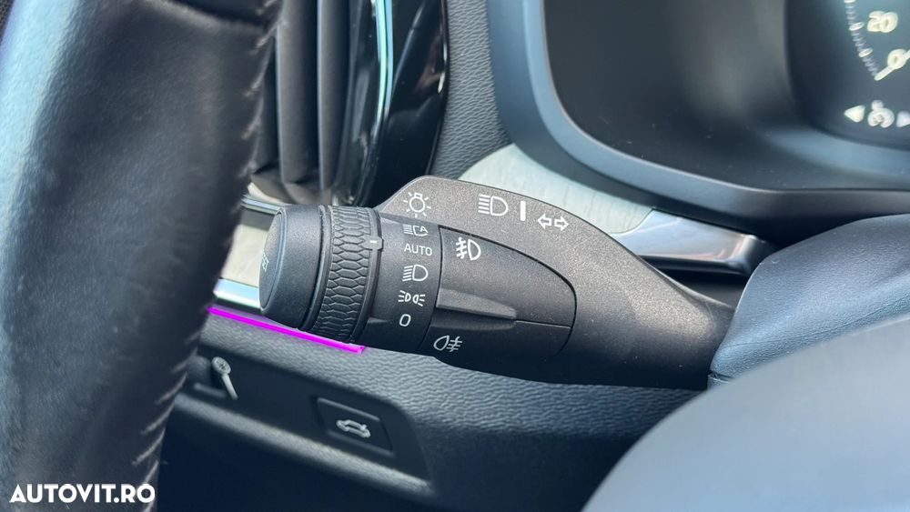 Volvo V60 D4 AWD Geartronic Momentum Pro - 18