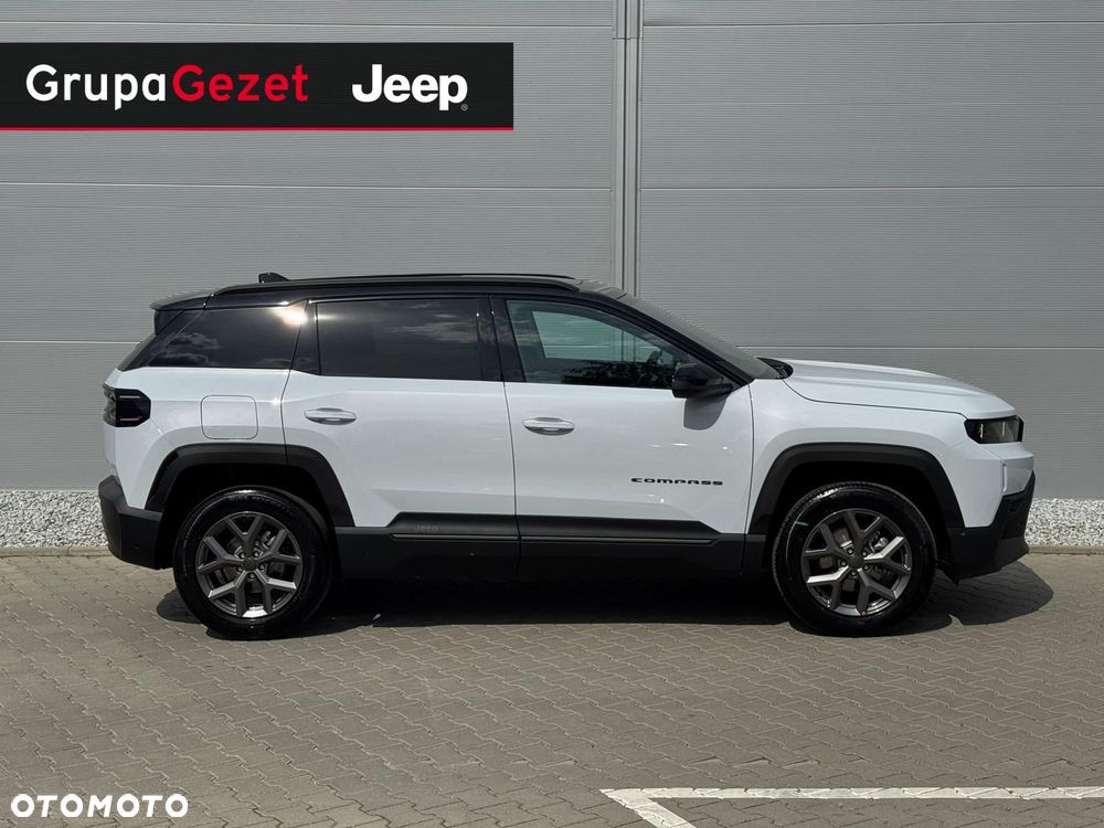 Jeep Compass - 4