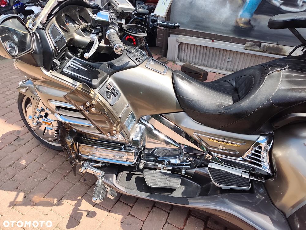 Honda GL - 4