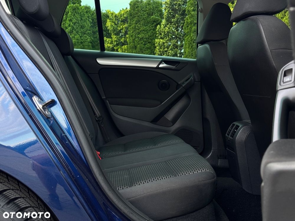 Volkswagen Golf 1.6 Tour - 6
