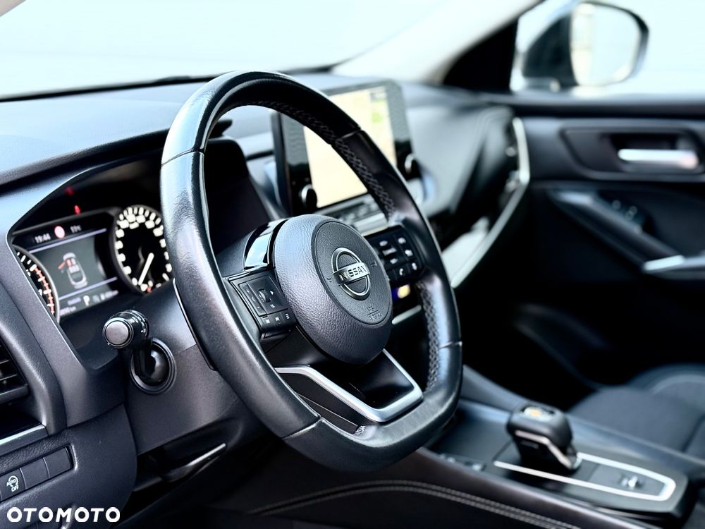 Nissan Qashqai 1.3 DIG-T MHEV Xtronic Tekna - 25