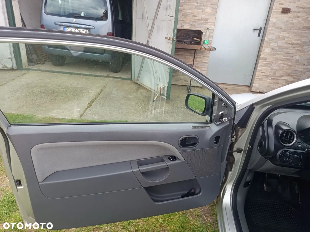 Ford Fiesta 1.25 - 7