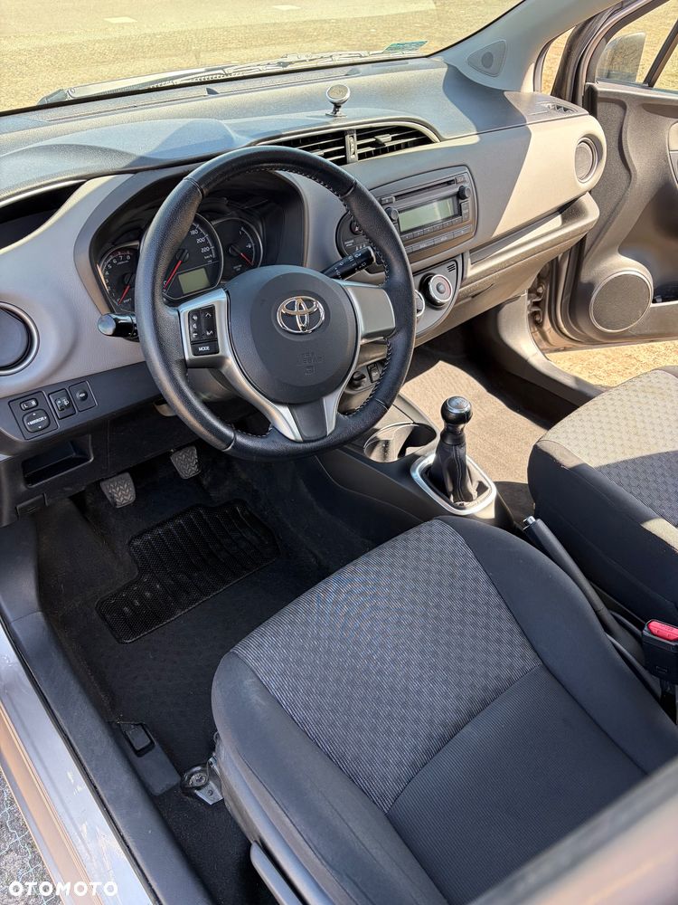 Toyota Yaris 1.0 Life - 11
