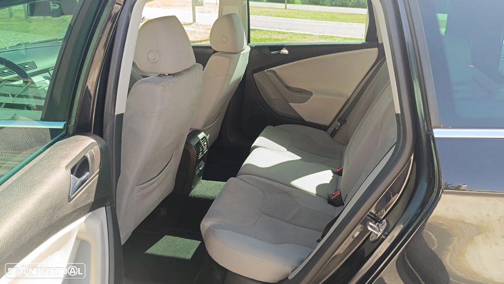 VW Passat Variant 1.9 TDI Confortline - 10
