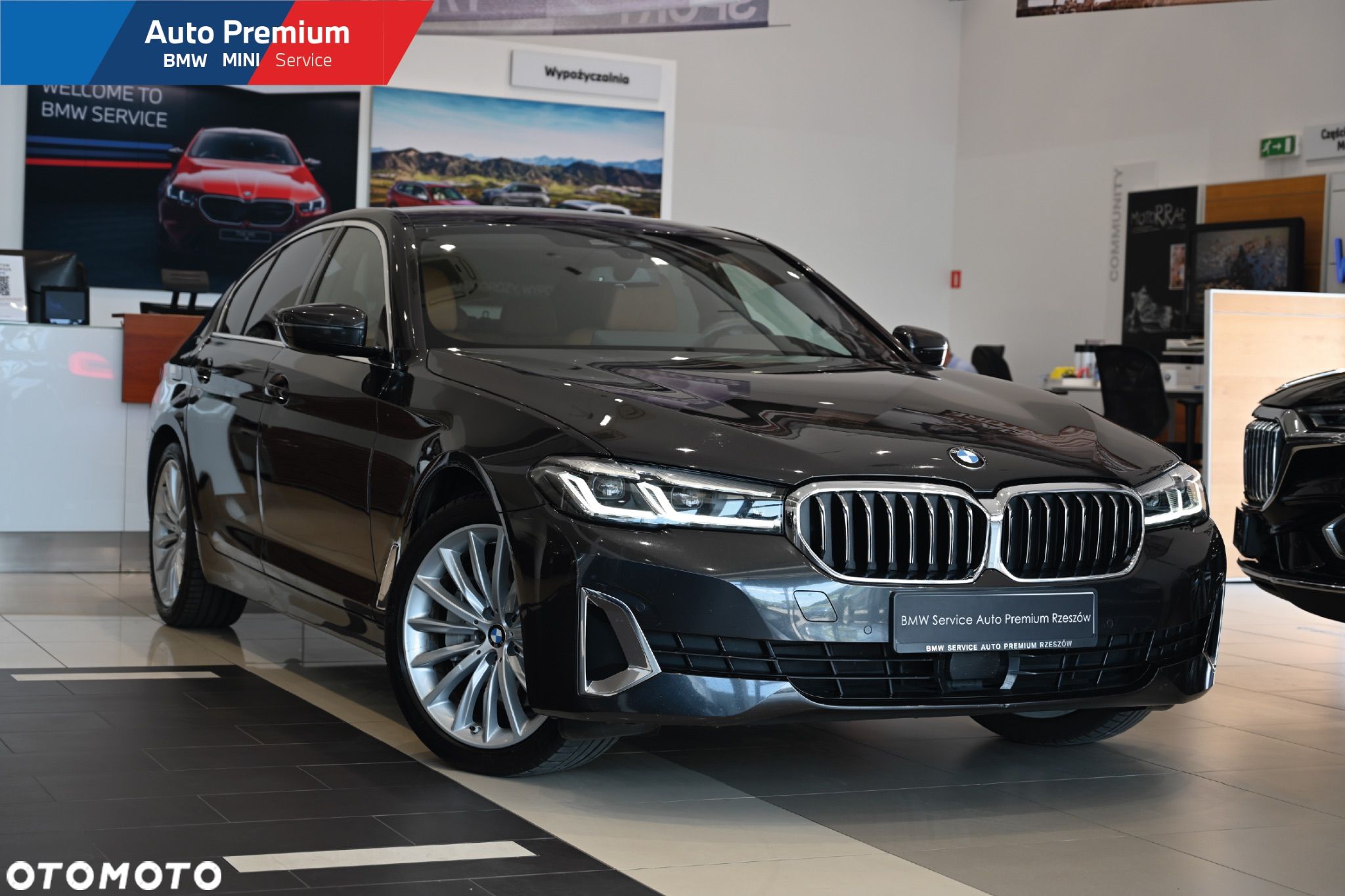 BMW Seria 5 530i xDrive Luxury Line - 1