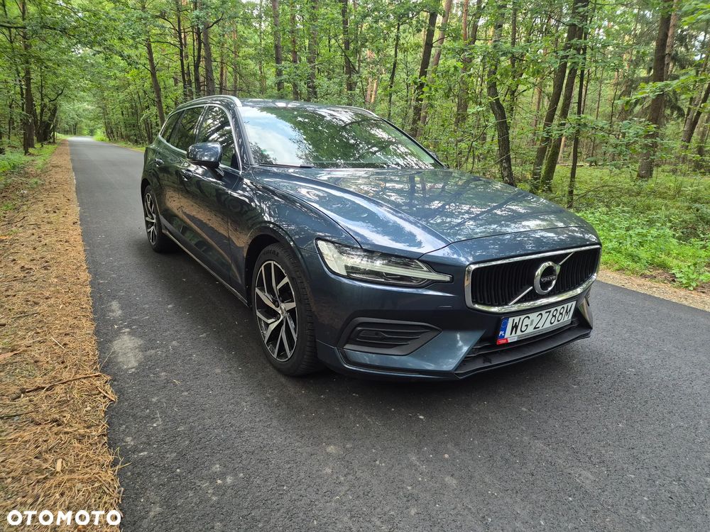 Volvo V60 D3 Momentum Pro - 1