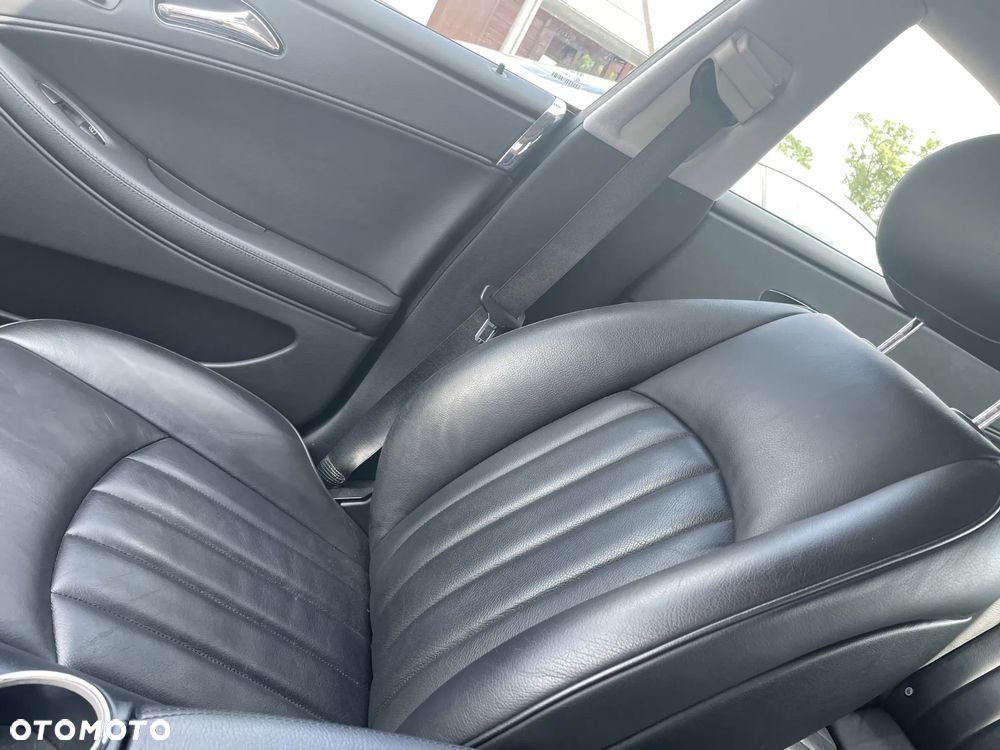 Mercedes-Benz CLS 500 - 22