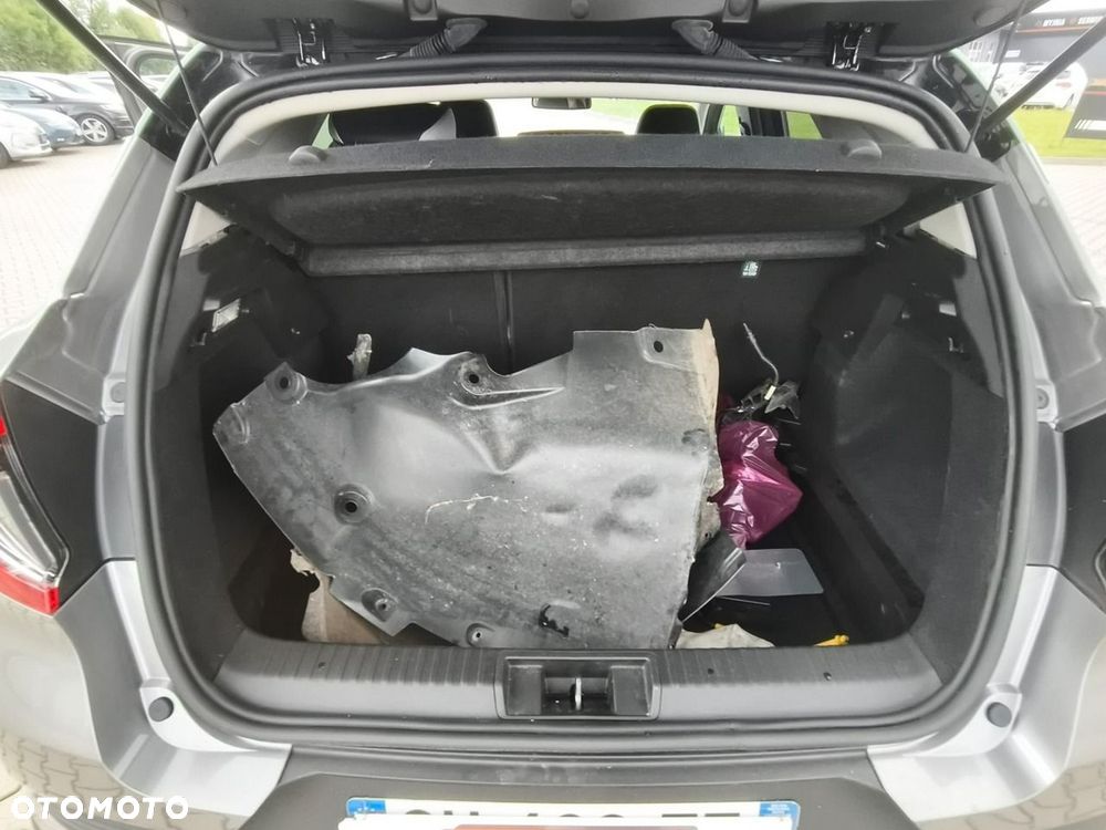 Renault Captur - 16
