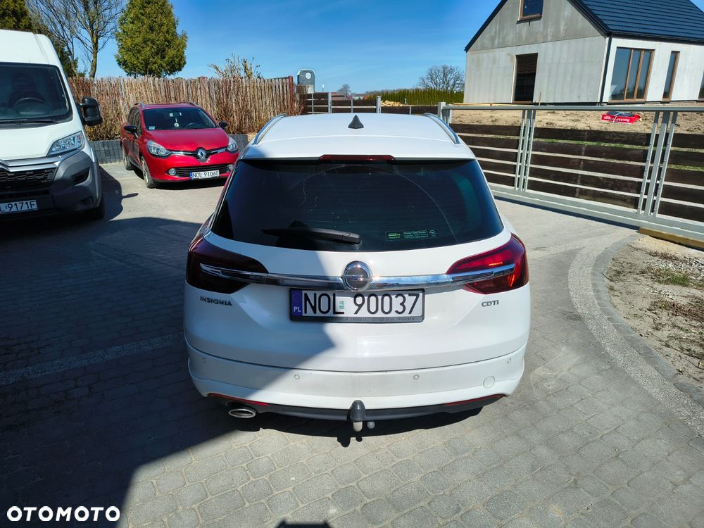 Opel Insignia CT 2.0 CDTI - 13