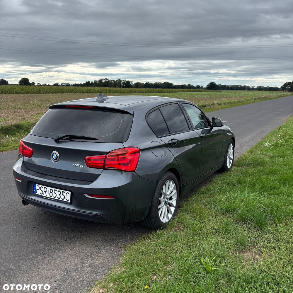 BMW Seria 1 118d Sport Line - 6