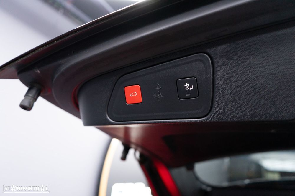 Peugeot 3008 BlueHDi 130 Stop & Start EAT8 Allure - 19