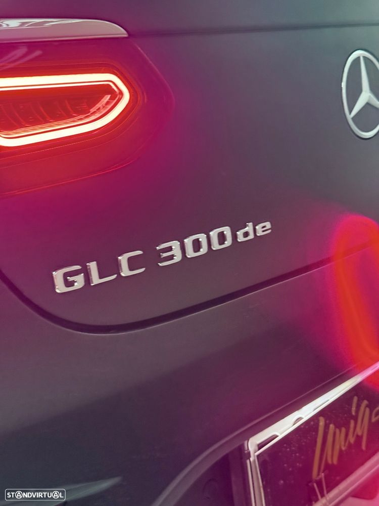 Mercedes-Benz GLC 300 de Coupe 4Matic 9G-TRONIC AMG Line - 17