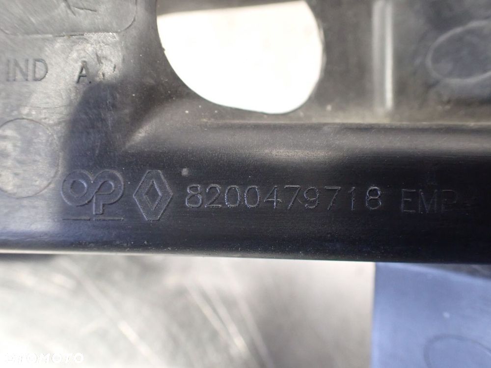 ŚLIZG ZDERZAKA PRAWY PRZÓD RENAULT SCENIC II 1.6 8200479718 - 9