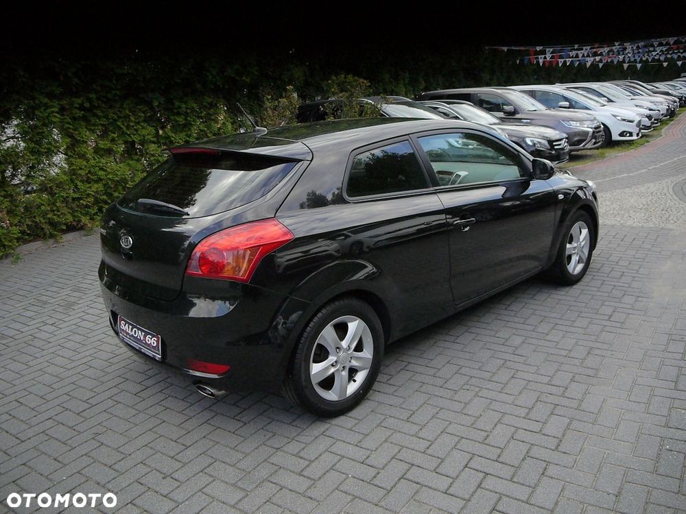 Kia ProCeed 1.4 Comfort - 12