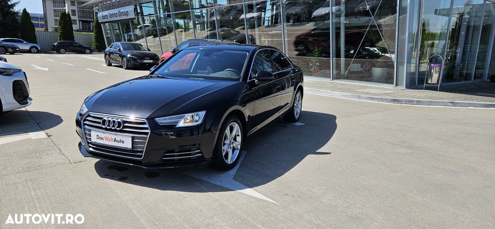 Audi A4 2.0 TFSI ultra S tronic Sport - 1