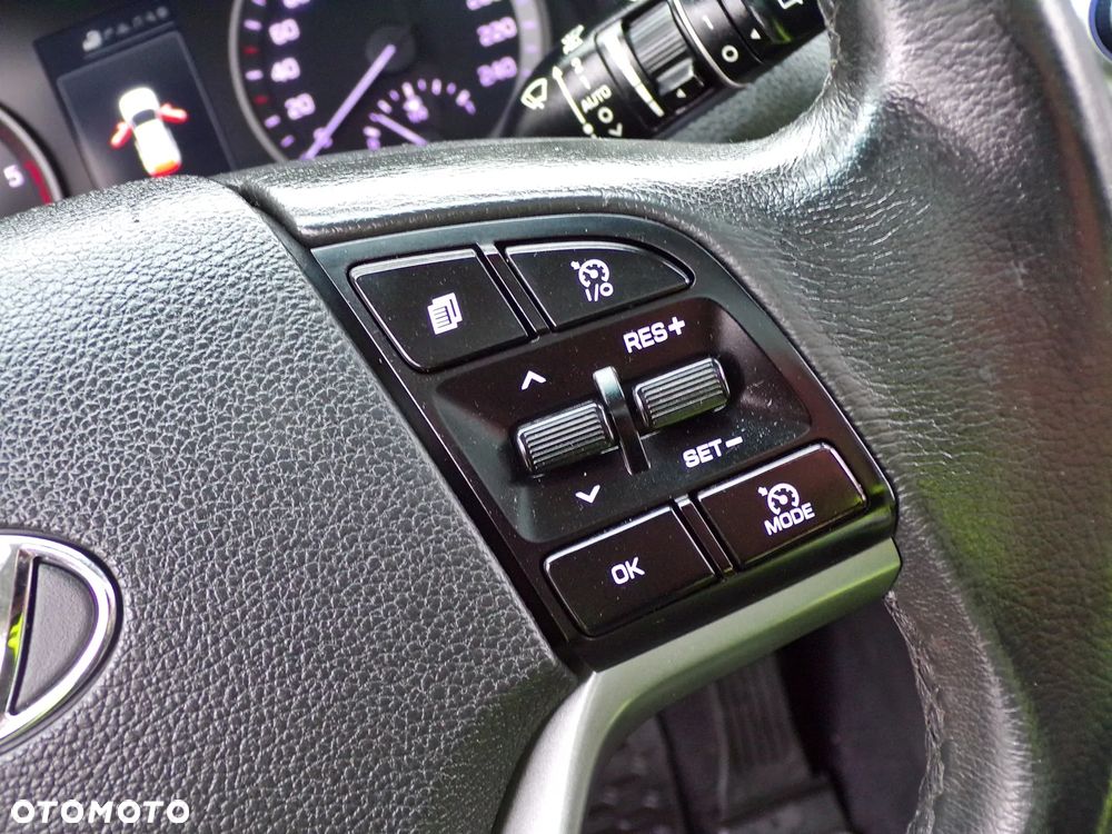 Hyundai Tucson 1.7 CRDI BlueDrive Comfort 2WD - 22