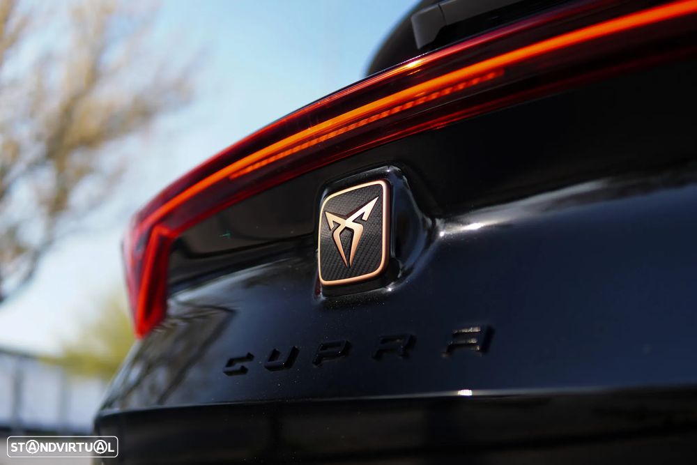 Cupra Formentor 1.4 e-Hybrid Plus DSG - 19