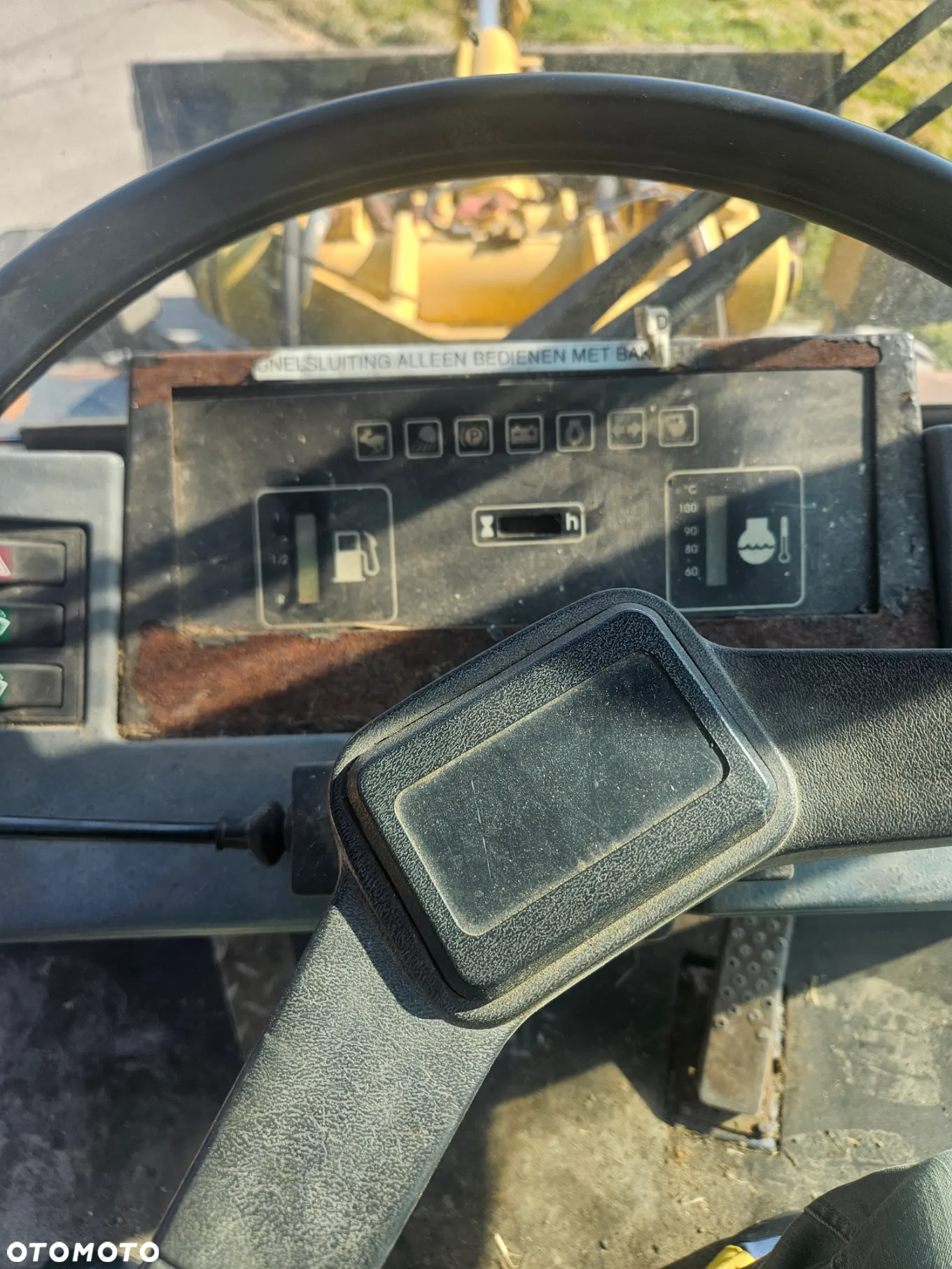 Hanomag 15 F komatsu WA75 - 22