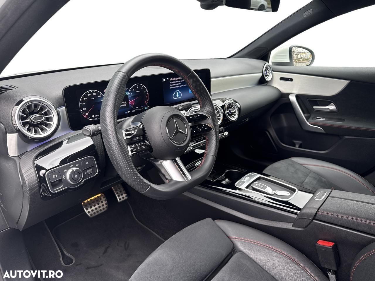 Mercedes-Benz A 180 MHEV 7G-DCT - 9