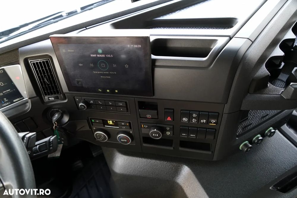 Volvo FMX 460 / 8x4 / BASCULATOR SPATE / MEILLER KIPPER / EURO 6 / - 31