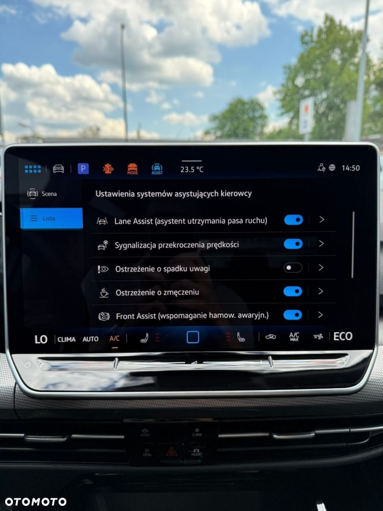 Volkswagen Golf 1.5 TSI EHybrid PHEV 150kW Style DSG - 17