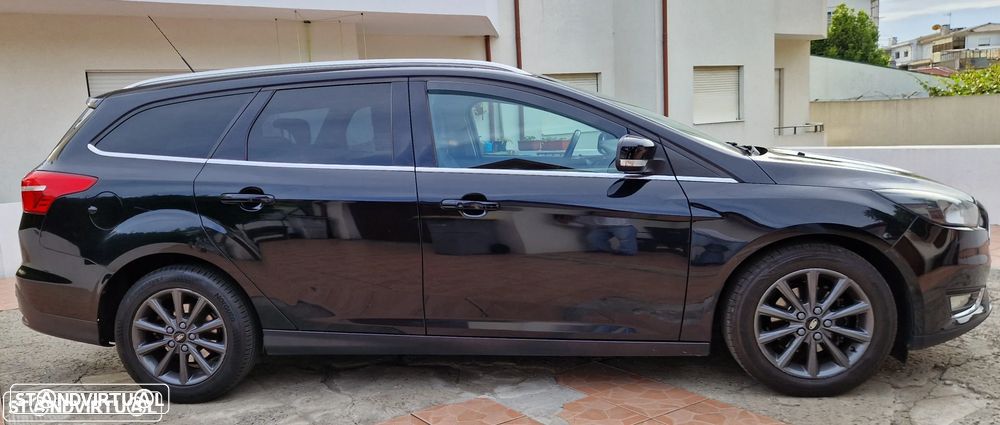 Ford Focus SW - 7