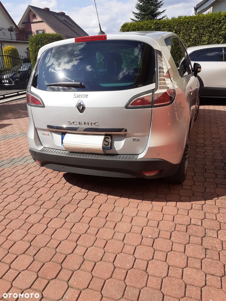 Renault Scenic - 8