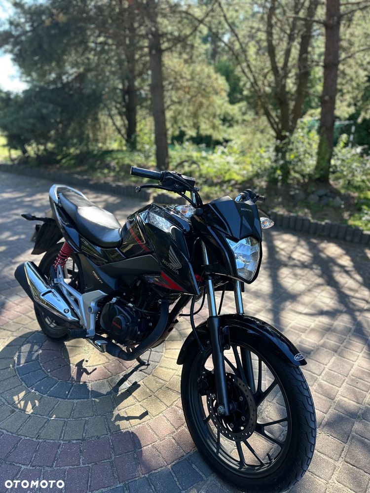 Honda CBF - 1