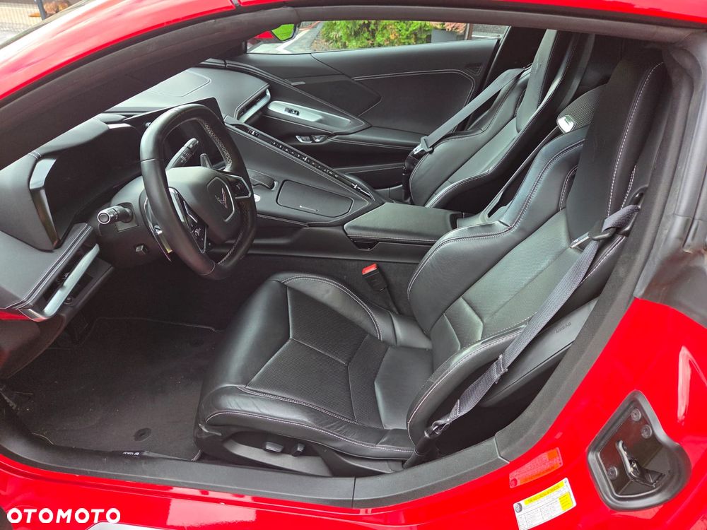 Chevrolet Corvette - 8