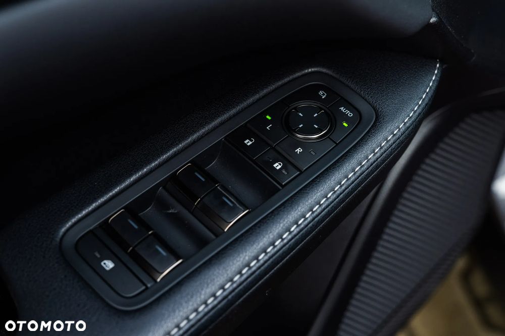 Lexus RX 450h+ Prestige - 17