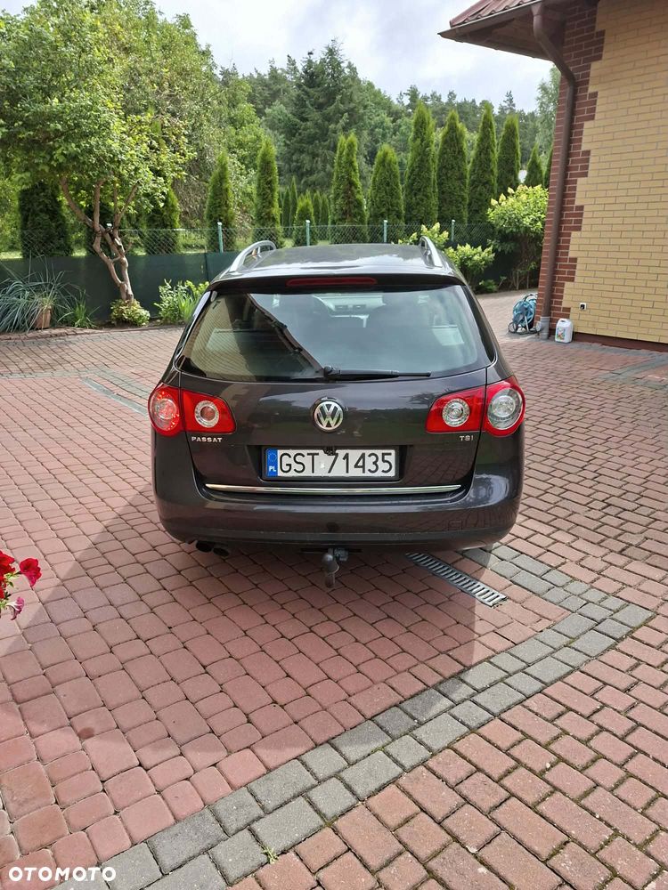 Volkswagen Passat 1.8 TSI Highline - 7