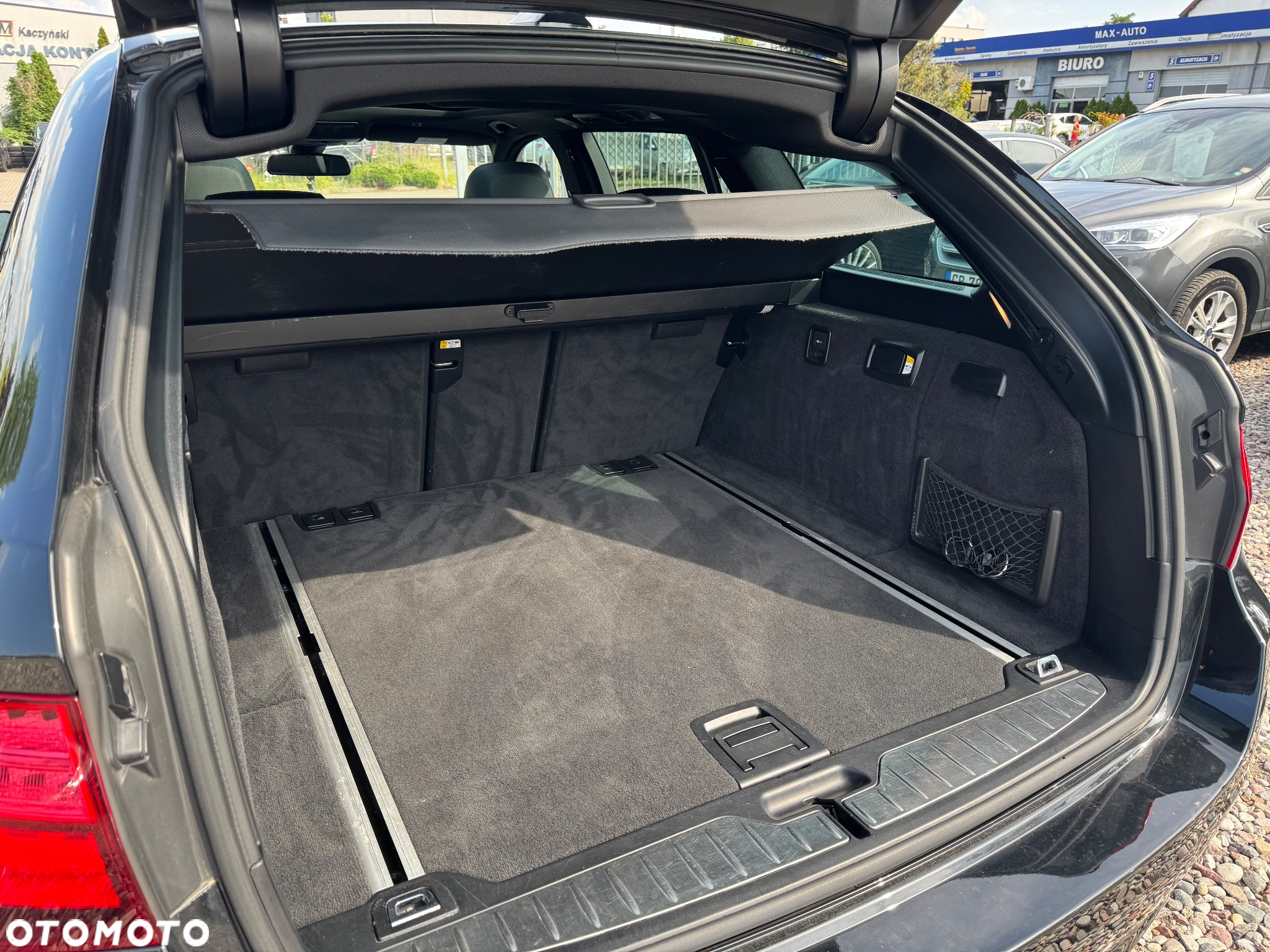 BMW Seria 5 520d xDrive - 22