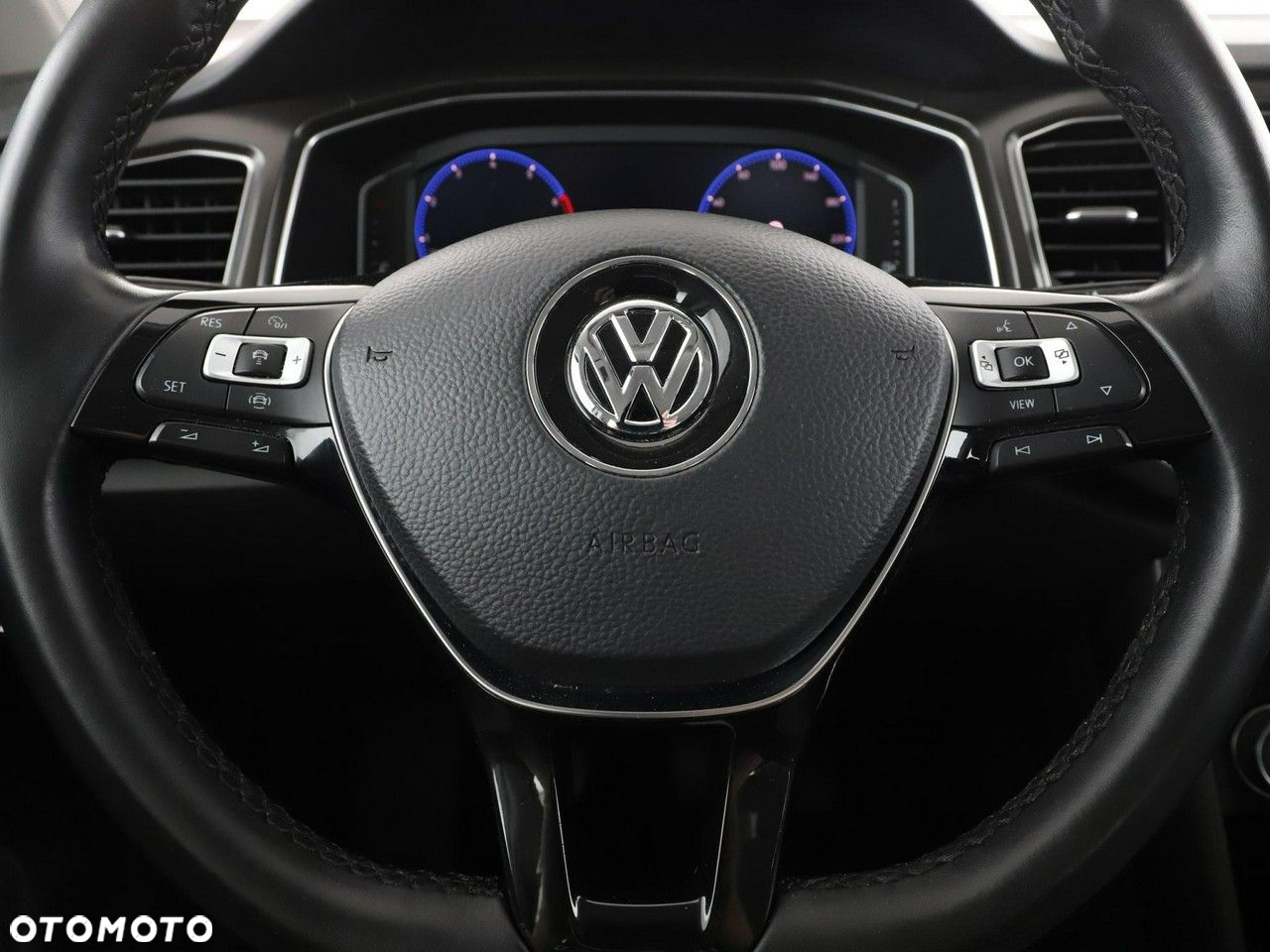 Volkswagen T-Roc 1.0 TSI Premium - 21