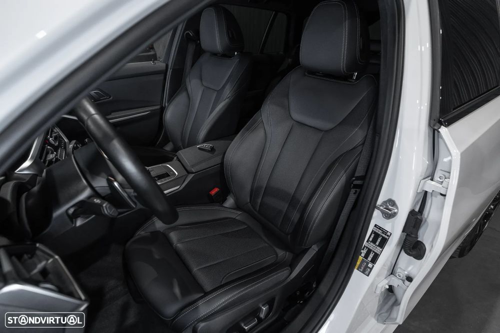 BMW 330 e Touring Pack M Auto - 25