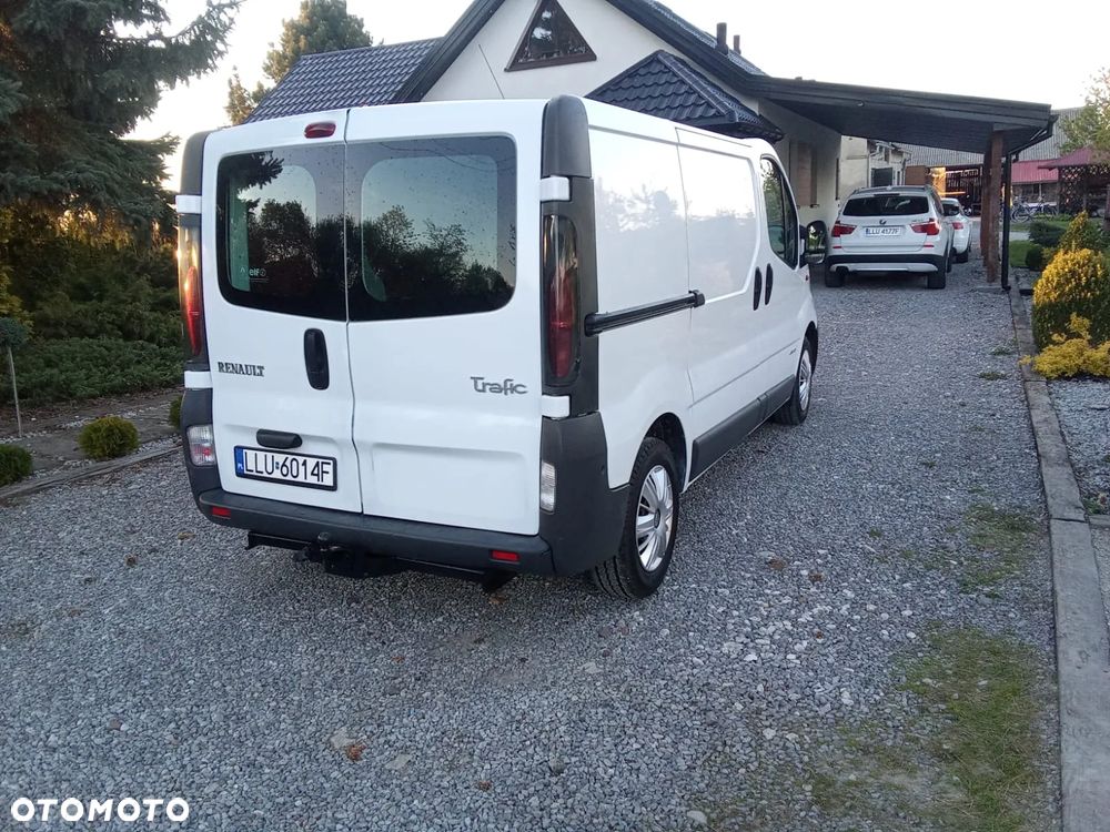 Renault Trafic - 10