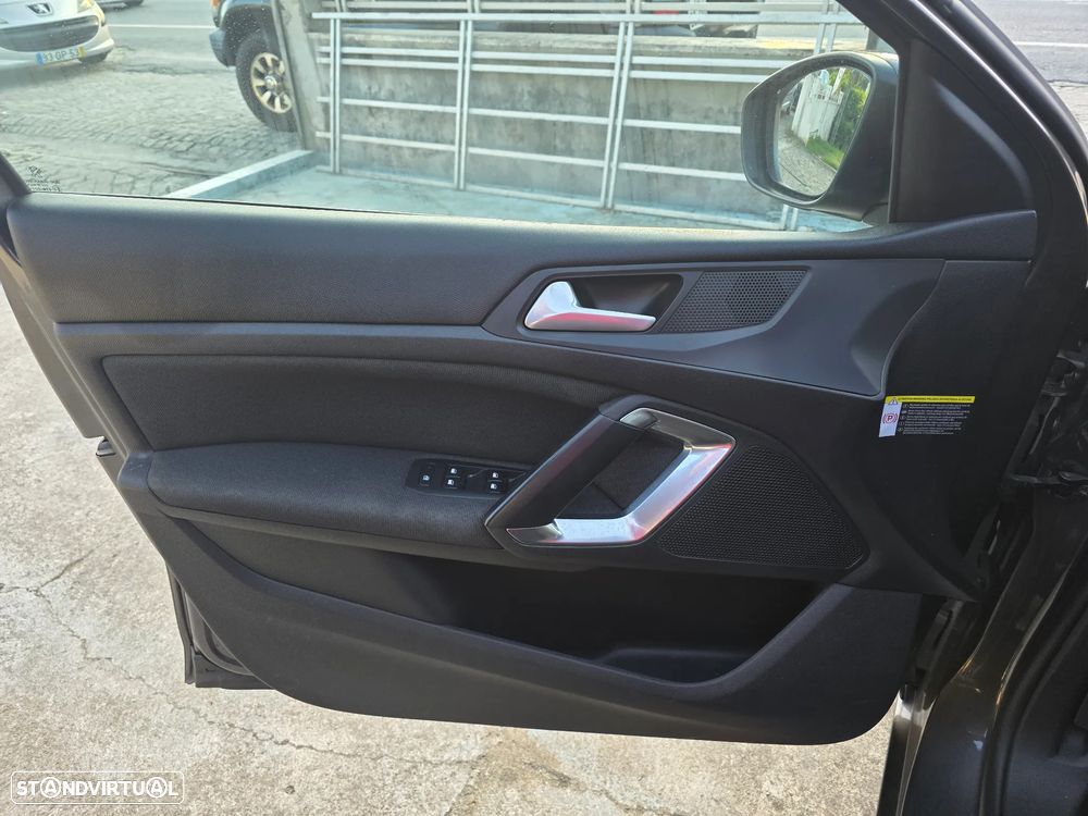 Peugeot 308 SW - 9