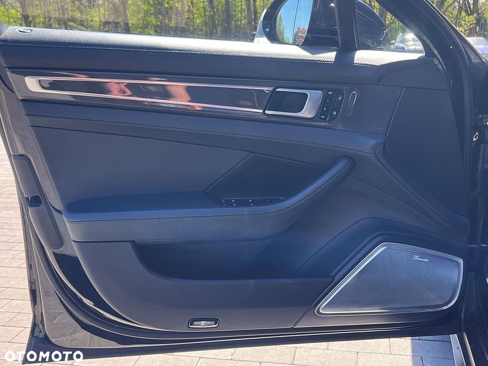 Porsche Panamera - 10