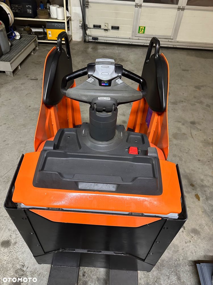 Toyota LPE 200 - 10
